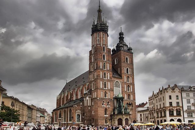 Prozkoumejte sílu přírody přes poetické citáty