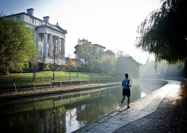 Každodenní motivace a odhodlání: jak zlepšit svou angličtinu pomocí motivačních citátů