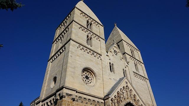 Jak Sokratesovy citáty mohou obohatit vaše myšlení